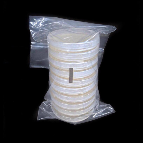 Poured Agar Plates - Clean 100 mm Petri dishes